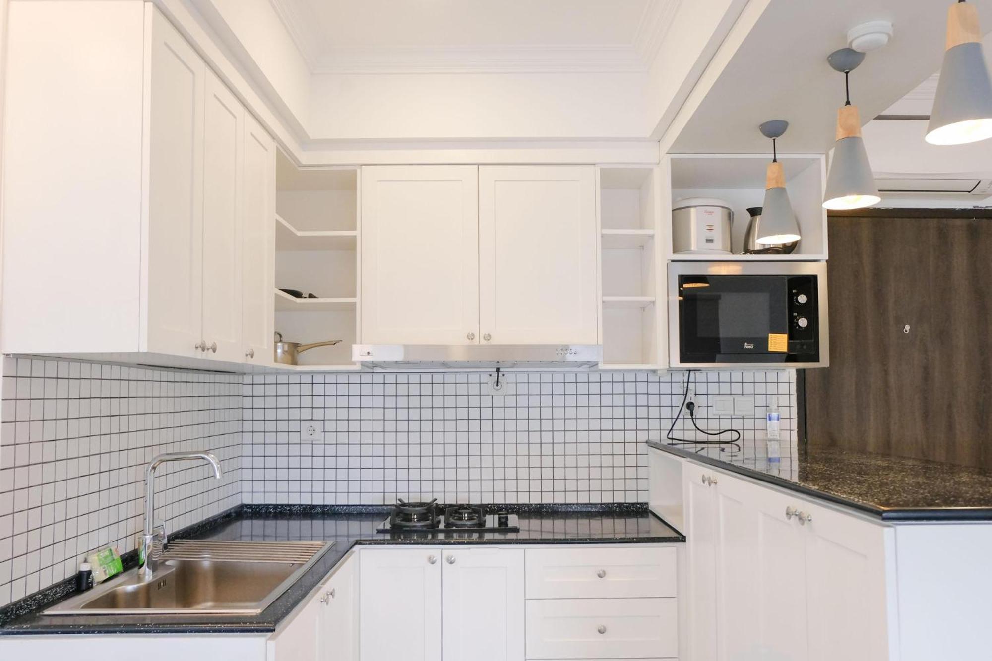 Apartemen Prime And Spacious 2br At Grand Afrika By Travelio